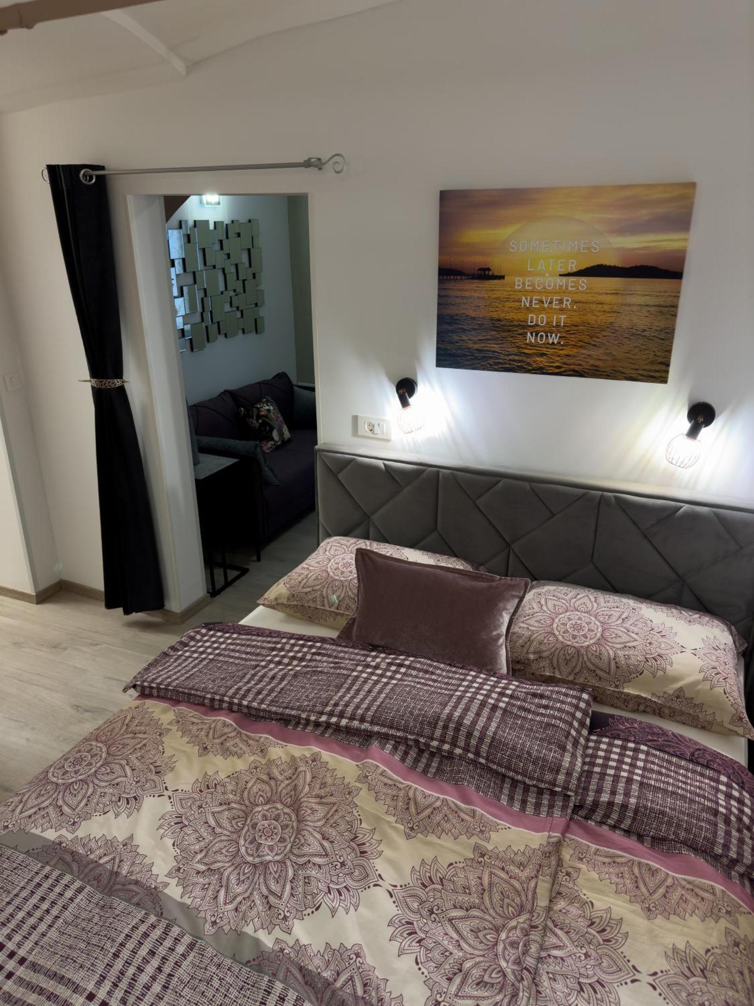 Apartments Adamas ツェリェ エクステリア 写真