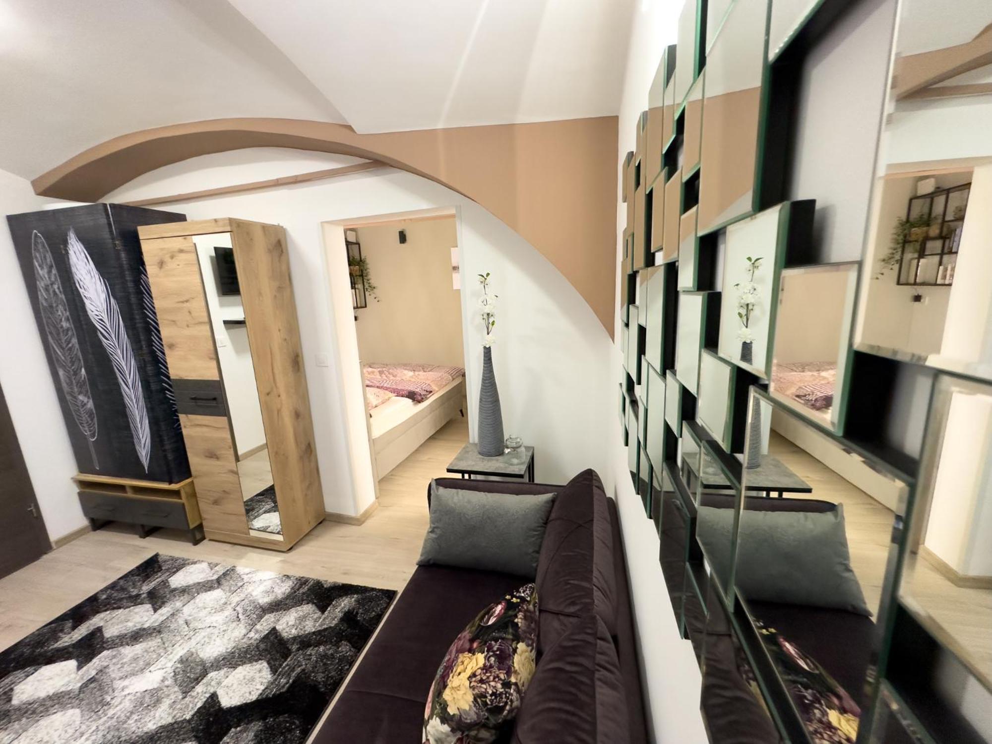 Apartments Adamas ツェリェ エクステリア 写真