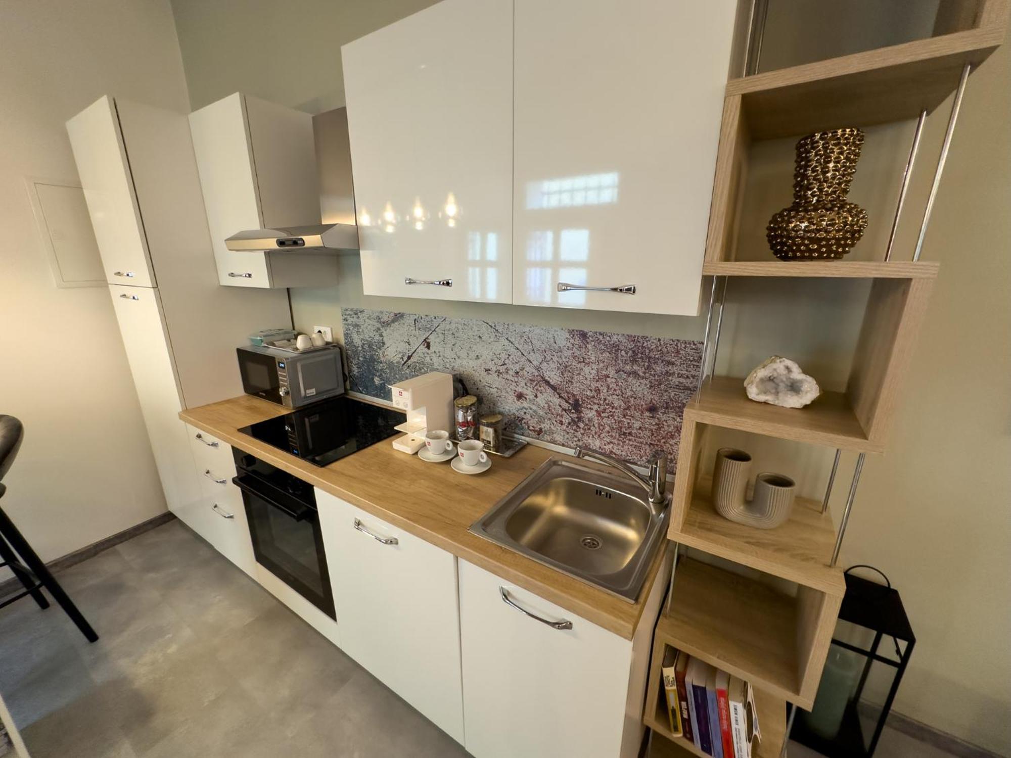 Apartments Adamas ツェリェ エクステリア 写真