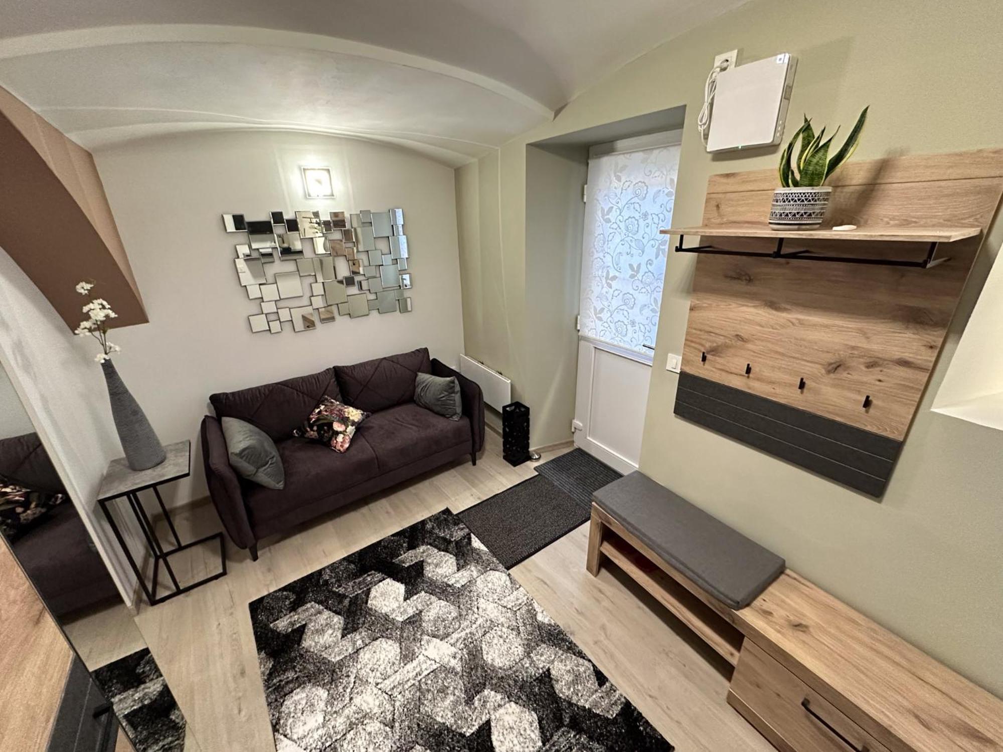 Apartments Adamas ツェリェ エクステリア 写真